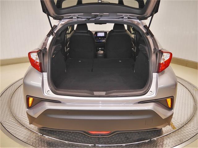 Ｃ－ＨＲ Ｇ－Ｔ　クルーズコントロール　寒冷地　キーレスエントリー　ＡＢＳ　イモビライザー　フルオートエアコン　エアバッグ　アルミ付　ハーフレザーシート　スマートキ－　ワンオーナー車　フルタイム４ＷＤ　横滑り防止（9枚目）