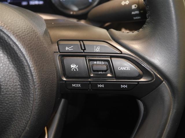 ヤリス ハイブリッドＺ　プリクラッシュセーフティ　地デジ　カーテンエアバッグ　ＬＥＤライト　オートクルーズ　横滑防止装置　寒冷地仕様　ドライブレコーダー　４ＷＤ　メモリーナビ　ＡＣ１００Ｖ　スマートキー　オートエアコン（21枚目）