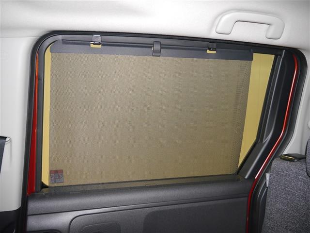 シエンタ ハイブリッドＺ　Ｂカメラ　カーテンエアバック　ＡＣ１００Ｖ　ＡＢＳ　エアバッグ　キーレス　ＬＥＤライト　寒冷地仕様車　オートクルーズコントロール　ミュージックプレイヤー接続可　スマートキー　横滑り防止装置　４ＷＤ（9枚目）