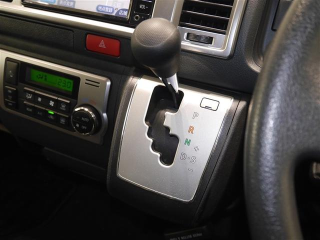 ハイエースワゴン GL PSD WエアB 4WD車 ダブルエアコン キーレスエントリー 100V エアコン ミュージックプレイヤー接続可 横滑り防止 3列シート ナビテレビ ABS ワンオーナー ETC車載器 パワステ AW(6枚目)