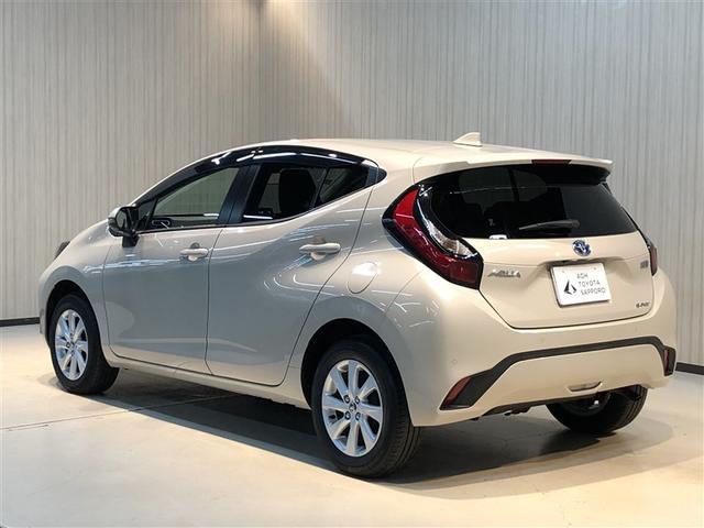 アクア Ｇ　衝突被害軽減装置　ＴＶ　ＡＣ１００　ＬＥＤヘッド　Ｂモニター　オートエアコン　クルーズコントロール　ＡＷ　盗難防止システム　横滑り防止装置　寒冷地仕様　スマートキー　フルセグ　キーレス　４ＷＤ　ＡＢＳ（8枚目）