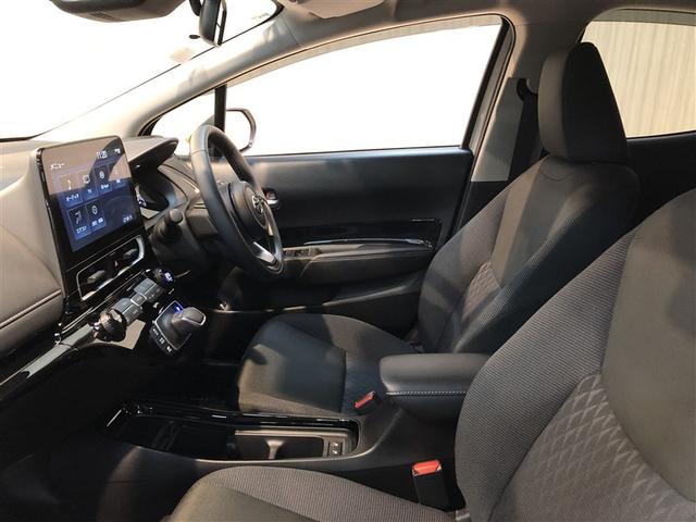 アクア Ｇ　衝突被害軽減装置　ＴＶ　ＡＣ１００　ＬＥＤヘッド　Ｂモニター　オートエアコン　クルーズコントロール　ＡＷ　盗難防止システム　横滑り防止装置　寒冷地仕様　スマートキー　フルセグ　キーレス　４ＷＤ　ＡＢＳ（11枚目）