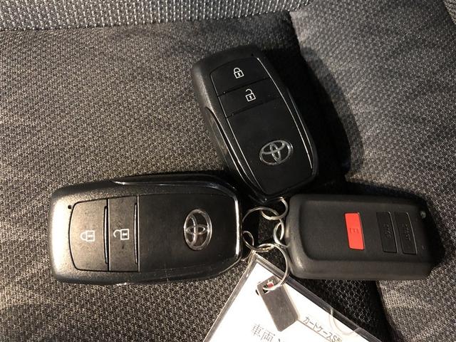 アクア Ｇ　衝突被害軽減装置　ＴＶ　ＡＣ１００　ＬＥＤヘッド　Ｂモニター　オートエアコン　クルーズコントロール　ＡＷ　盗難防止システム　横滑り防止装置　寒冷地仕様　スマートキー　フルセグ　キーレス　４ＷＤ　ＡＢＳ（22枚目）