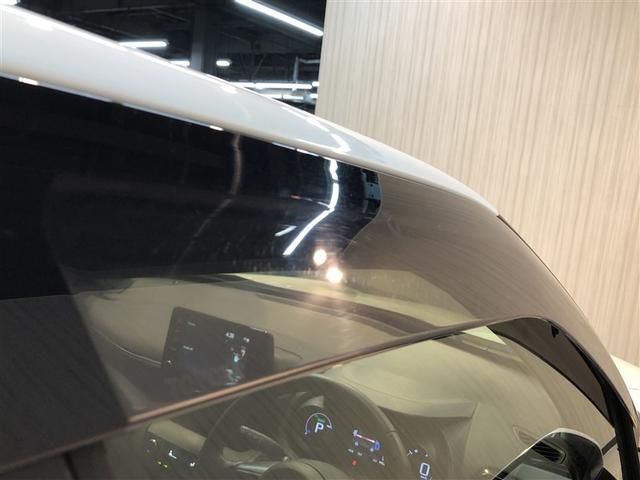 ヤリスクロス ハイブリッドＧ　ＥＳＣ　メディアプレイヤー接続　衝突軽減　ＬＥＤヘッド　寒冷地　盗難防止装置　スマートキー　キーレス　オートエアコン　オートクルーズコントロール　バックカメラ　４ＷＤ　アルミホイール　ＡＢＳ（13枚目）