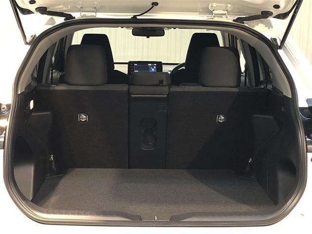 ヤリスクロス ハイブリッドＧ　ＥＳＣ　メディアプレイヤー接続　衝突軽減　ＬＥＤヘッド　寒冷地　盗難防止装置　スマートキー　キーレス　オートエアコン　オートクルーズコントロール　バックカメラ　４ＷＤ　アルミホイール　ＡＢＳ（34枚目）