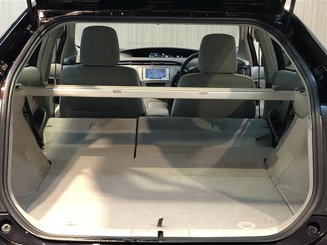 プリウス Ｓ　アイドリングストップ搭載　Ｂモニタ－　ＡＵＸ接続可　インテリキー　デュアルエアバック　エアＢ　イモビライザー　ナビＴＶ　ＡＵＴＯエアコン　横スベリ防止　アルミホイール　ＥＴＣ装備　ＡＢＳ　リモコンキー（34枚目）