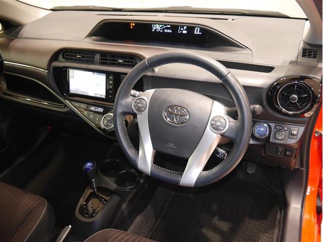 アクア Ｇ　誤発進抑制機能　バックモニタ　セキュリティー　ドライブレコーダ　デュアルエアバック　ナビＴＶ　Ｉ－ＳＴＯＰ　パワーウィンドウ　地デジ　ＥＳＣ　ＡＴエアコン　ＡＢＳ　パワーステアリング　オートクルーズ（4枚目）