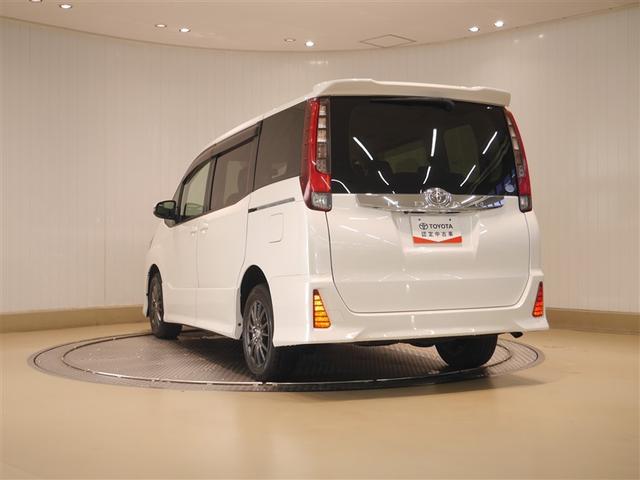 ノア ウェルキャブ SI ウェルキャブ SI サイドリフトアップシート車 標準タイプ 4WD メモリーナビ ETC バックカメラ 両側スライド・片側電動 アルミホイール 3列シート ウォークスルー フルセグ DVD再生(3枚目)