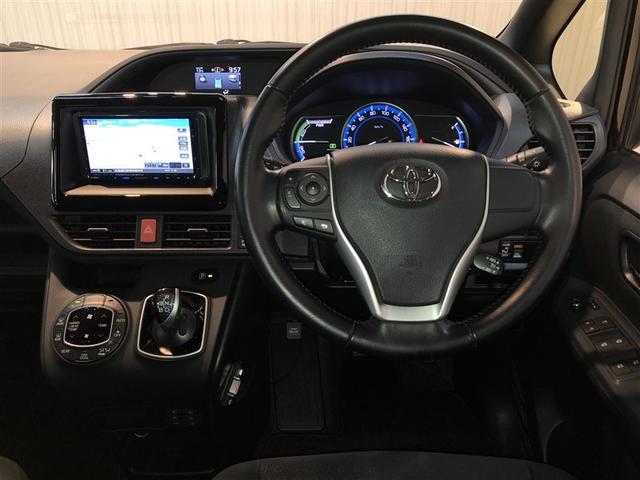 ノア ハイブリッドG スマートキー&プッシュスタート LEDへッドライト 地デジ イモビライザー Wエアコン パワーウインドウ 寒冷地仕様 アルミ クルコン エアバッグ 横滑り防止 DVD再生機能 フルフラット パワステ(15枚目)