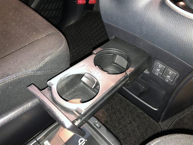 ノア ハイブリッドG スマートキー&プッシュスタート LEDへッドライト 地デジ イモビライザー Wエアコン パワーウインドウ 寒冷地仕様 アルミ クルコン エアバッグ 横滑り防止 DVD再生機能 フルフラット パワステ(30枚目)