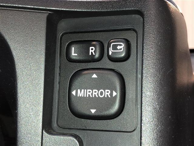 プロボックス DXコンフォート 助手席エアバッグ フルセグTV キーレス パワーウインドウ 運転席エアバック ナビTV 4WD ESC DVD 寒冷地仕様 盗難防止装置 パワーステアリング メモリーナビ ABS オートエアコン(18枚目)