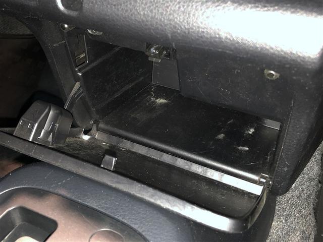 プロボックス DXコンフォート 助手席エアバッグ フルセグTV キーレス パワーウインドウ 運転席エアバック ナビTV 4WD ESC DVD 寒冷地仕様 盗難防止装置 パワーステアリング メモリーナビ ABS オートエアコン(22枚目)