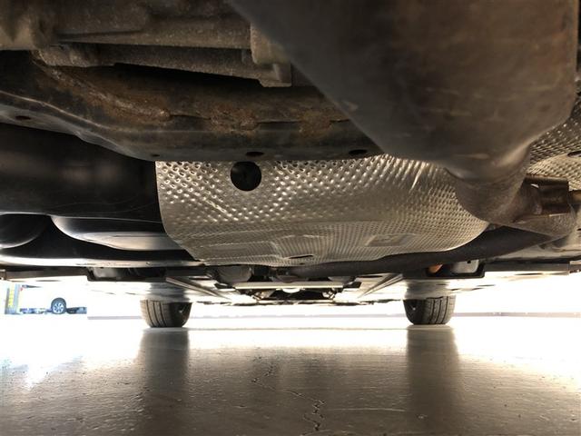 カローラ ハイブリッド　Ｇ－Ｘ　エアコン　ＬＥＤライト　フルセグＴＶ　ＥＳＣ　クルーズコントロール　ＡＢＳ　盗難防止システム　メモリーナビ　アイドリングストップ　４ＷＤ　寒冷地仕様　スマートキー　衝突被害軽減システム　ＥＴＣ（10枚目）