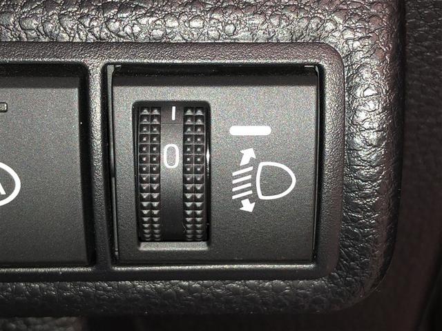 カローラ ハイブリッド　Ｇ－Ｘ　エアコン　ＬＥＤライト　フルセグＴＶ　ＥＳＣ　クルーズコントロール　ＡＢＳ　盗難防止システム　メモリーナビ　アイドリングストップ　４ＷＤ　寒冷地仕様　スマートキー　衝突被害軽減システム　ＥＴＣ（29枚目）