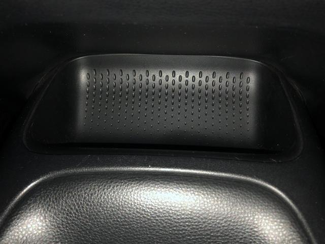 カローラ ハイブリッド　Ｇ－Ｘ　エアコン　ＬＥＤライト　フルセグＴＶ　ＥＳＣ　クルーズコントロール　ＡＢＳ　盗難防止システム　メモリーナビ　アイドリングストップ　４ＷＤ　寒冷地仕様　スマートキー　衝突被害軽減システム　ＥＴＣ（32枚目）