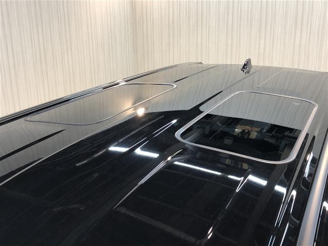 ヴェルファイアハイブリッド Ｚ　プレミア　アイドリングストップ　キーレス　ナビ＆ＴＶ　横滑り防止機能　ドライブレコーダー　黒革シート　寒冷地仕様　スマートキー　４ＷＤ車　クルーズコントロール　地デジＴＶ　サンルーフ　盗難防止装置　メモリーナビ（9枚目）