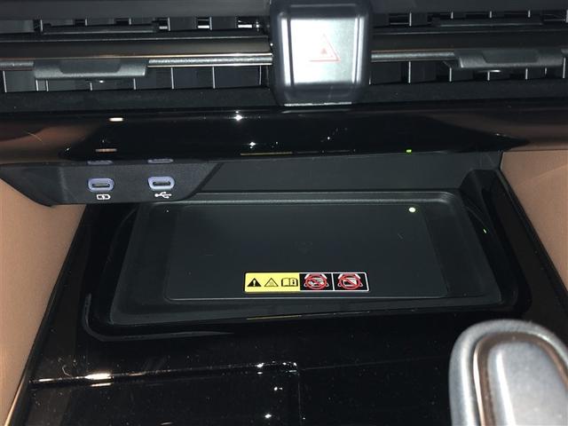 ヴェルファイアハイブリッド Ｚ　プレミア　アイドリングストップ　キーレス　ナビ＆ＴＶ　横滑り防止機能　ドライブレコーダー　黒革シート　寒冷地仕様　スマートキー　４ＷＤ車　クルーズコントロール　地デジＴＶ　サンルーフ　盗難防止装置　メモリーナビ（29枚目）