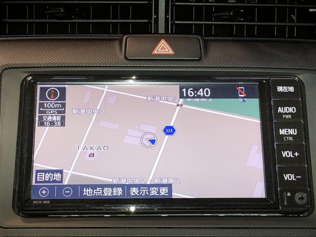 カローラフィールダー ＥＸ　Ｂカメラ　衝突回避システム　イモビライザー　寒冷地仕様　横滑り防止装置　ナビ　ＡＵＸ　パワーウィンドウ　エアコン　スマートキー　パワーステアリング　エアバッグ　４ＷＤ　メモリーナビ　ＡＢＳ　ＥＴＣ（3枚目）