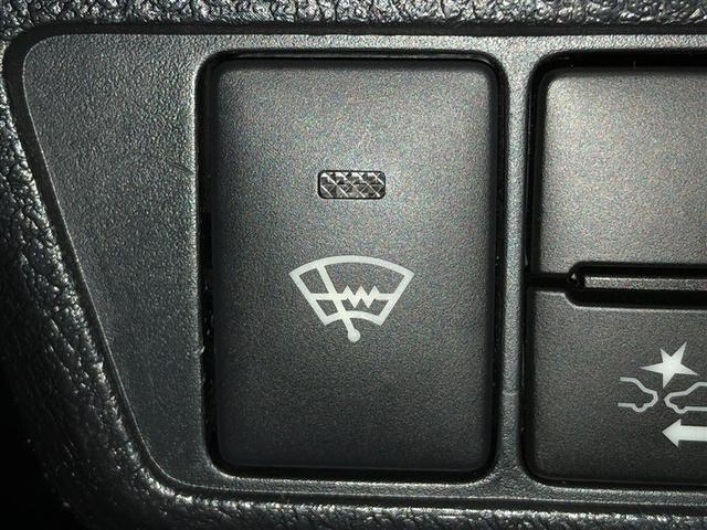 カローラフィールダー ＥＸ　Ｂカメラ　衝突回避システム　イモビライザー　寒冷地仕様　横滑り防止装置　ナビ　ＡＵＸ　パワーウィンドウ　エアコン　スマートキー　パワーステアリング　エアバッグ　４ＷＤ　メモリーナビ　ＡＢＳ　ＥＴＣ（22枚目）