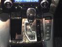 『EVモード』はモーターのみで走行しガソリンを消費しないハイブリッド車ならではの環境にも優しい走行です。