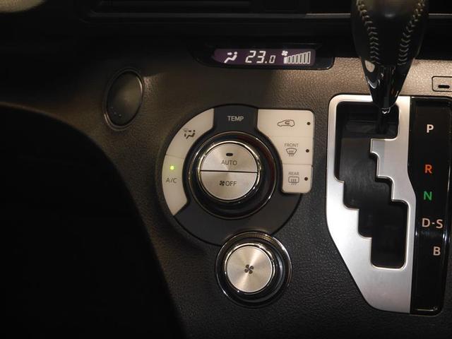 シエンタ Ｇ　クエロ　プリクラッシュセーフティシステム　寒冷地仕様　ＬＥＤヘッドライト　４ＷＤ　横滑り防止装置　バックカメラ　盗難防止装置　ワンオーナー　メモリーナビ　ナビ＆ＴＶ　キーレス　スマートキー　３列シート（25枚目）