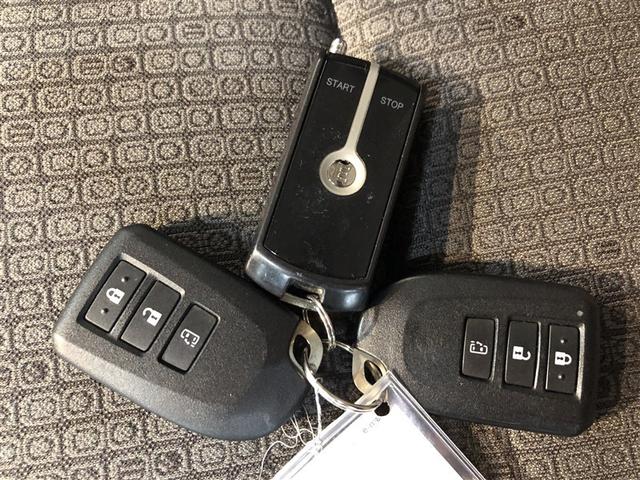 ポルテ Ｘ　スマートキー　キーレス　ＴＶナビ　助手席エアバック　運転席エアバッグ　４ＷＤ　盗難防止システム　寒冷地仕様　横滑り防止機能　ウォークスルー　メモリーナビ　パワーステアリング　ＡＢＳ　オートエアコン（19枚目）