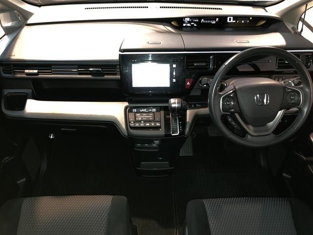 ステップワゴンスパーダ スパーダ オートエアコン 両電動スライドドア ETC車載器 フルタイム4WD LEDライト ミュージックプレイヤー接続可 横滑り防止装置 盗難防止システム スマートキー 3列シート メモリーナビ DVD再生(2枚目)