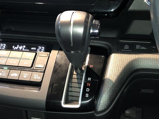 ステップワゴンスパーダ スパーダ オートエアコン 両電動スライドドア ETC車載器 フルタイム4WD LEDライト ミュージックプレイヤー接続可 横滑り防止装置 盗難防止システム スマートキー 3列シート メモリーナビ DVD再生(20枚目)