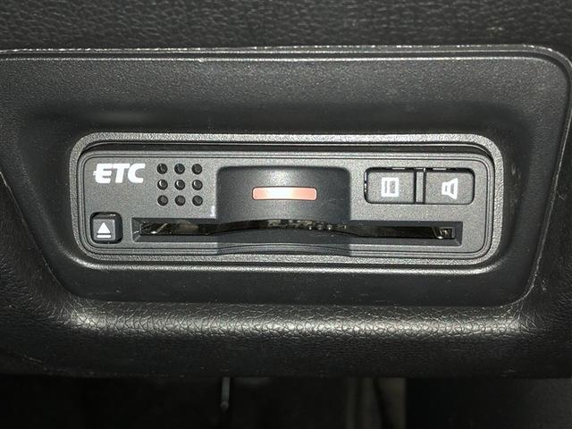 ステップワゴンスパーダ スパーダ オートエアコン 両電動スライドドア ETC車載器 フルタイム4WD LEDライト ミュージックプレイヤー接続可 横滑り防止装置 盗難防止システム スマートキー 3列シート メモリーナビ DVD再生(24枚目)