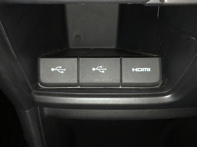 ステップワゴンスパーダ スパーダ オートエアコン 両電動スライドドア ETC車載器 フルタイム4WD LEDライト ミュージックプレイヤー接続可 横滑り防止装置 盗難防止システム スマートキー 3列シート メモリーナビ DVD再生(29枚目)