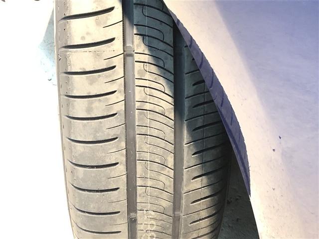 ステップワゴンスパーダ スパーダ オートエアコン 両電動スライドドア ETC車載器 フルタイム4WD LEDライト ミュージックプレイヤー接続可 横滑り防止装置 盗難防止システム スマートキー 3列シート メモリーナビ DVD再生(37枚目)