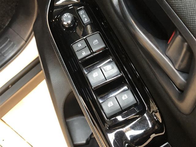 ノア Ｓｉ　フルタイム４ＷＤ　ナビ＆ＴＶ　両側オートスライドドア　リアクーラー　ＬＥＤヘッドライト　スマートキー　クルーズコントロール　フルセグ　ＥＳＣ　フルフラット　寒冷地仕様車　３列シート　ＥＴＣ車載器（16枚目）