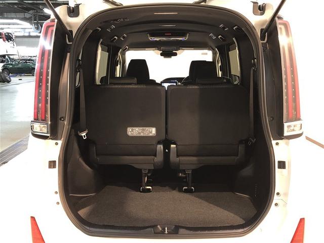 ノア Ｓｉ　フルタイム４ＷＤ　ナビ＆ＴＶ　両側オートスライドドア　リアクーラー　ＬＥＤヘッドライト　スマートキー　クルーズコントロール　フルセグ　ＥＳＣ　フルフラット　寒冷地仕様車　３列シート　ＥＴＣ車載器（33枚目）