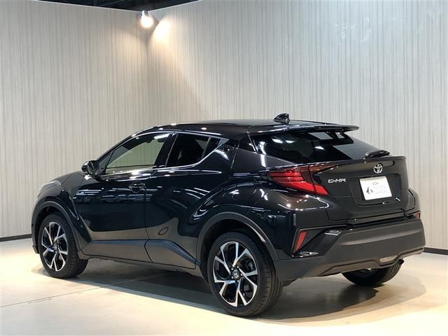 Ｃ－ＨＲ Ｇ－Ｔ　ＬＥＤヘッドライト　クルーズコントロール　寒冷地　キーレスエントリー　ＡＢＳ　イモビライザー　フルオートエアコン　エアバッグ　アルミ付　ハーフレザーシート　スマートキ－　フルタイム４ＷＤ　横滑り防止（8枚目）