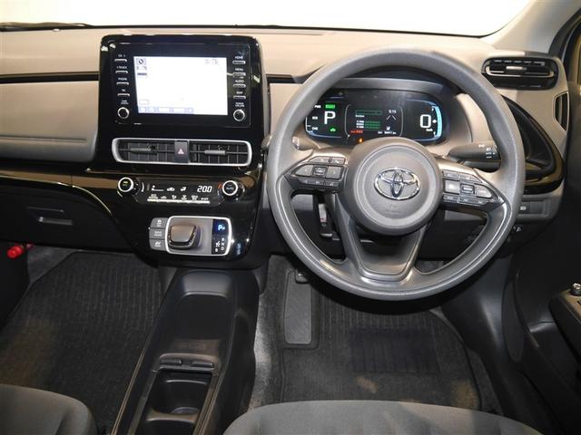 アクア Ｘ　ＡＣ１００Ｖ電源　オートエアコン　ＬＥＤヘッド　クルーズコントロール　ナビ　バックカメラ　ＥＴＣ　サイドエアバッグ　スマートキー　４ＷＤ　盗難防止システム　エアバッグ　メモリーナビ　ＥＳＣ　ＡＢＳ（5枚目）