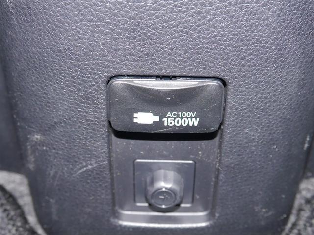 アクア Ｘ　ＡＣ１００Ｖ電源　オートエアコン　ＬＥＤヘッド　クルーズコントロール　ナビ　バックカメラ　ＥＴＣ　サイドエアバッグ　スマートキー　４ＷＤ　盗難防止システム　エアバッグ　メモリーナビ　ＥＳＣ　ＡＢＳ（25枚目）