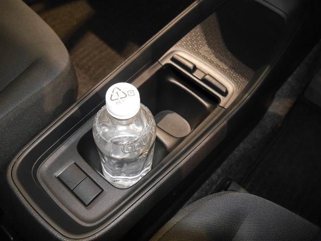 アクア Ｘ　ＡＣ１００Ｖ電源　オートエアコン　ＬＥＤヘッド　クルーズコントロール　ナビ　バックカメラ　ＥＴＣ　サイドエアバッグ　スマートキー　４ＷＤ　盗難防止システム　エアバッグ　メモリーナビ　ＥＳＣ　ＡＢＳ（30枚目）