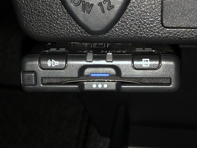 ピクシスエポック X SAIII 誤発進抑制機能 横滑防止装置 キーレスエントリー LEDヘッドライト ETC アイドリングストップ 4WD ナビ バックカメラ ABS エアコン Wエアバック メモリーナビ(18枚目)