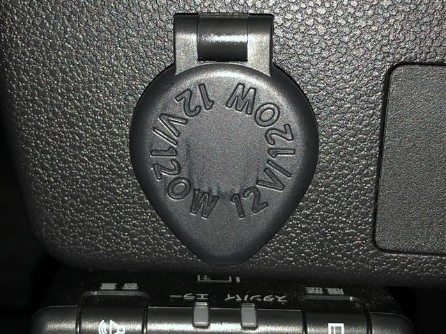 ピクシスエポック X SAIII 誤発進抑制機能 横滑防止装置 キーレスエントリー LEDヘッドライト ETC アイドリングストップ 4WD ナビ バックカメラ ABS エアコン Wエアバック メモリーナビ(26枚目)