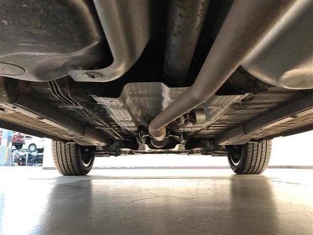 ヤリスクロス Ｚ　寒冷地　ＶＳＣ　オートエアコン　バックガイドモニター　盗難防止装置　ＡＷＤ　ＥＴＣ車載器　ミュージックプレイヤー接続可　キーレス　アルミホイール　ＬＥＤヘッドランプ　エアバッグ　ＡＢＳ　スマートキー（9枚目）