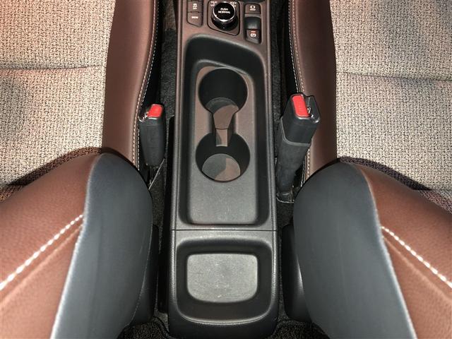 ヤリスクロス Ｚ　寒冷地　ＶＳＣ　オートエアコン　バックガイドモニター　盗難防止装置　ＡＷＤ　ＥＴＣ車載器　ミュージックプレイヤー接続可　キーレス　アルミホイール　ＬＥＤヘッドランプ　エアバッグ　ＡＢＳ　スマートキー（33枚目）