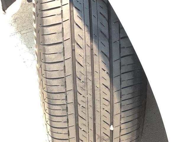 プリウス S 衝突軽減 4wd エアコン LEDヘッドライト ナビ バックガイドモニター クルコン 寒冷地仕様 ETC車載器 盗難防止システム メモリナビ パワーステアリング AC100V カーテンエアバック(36枚目)