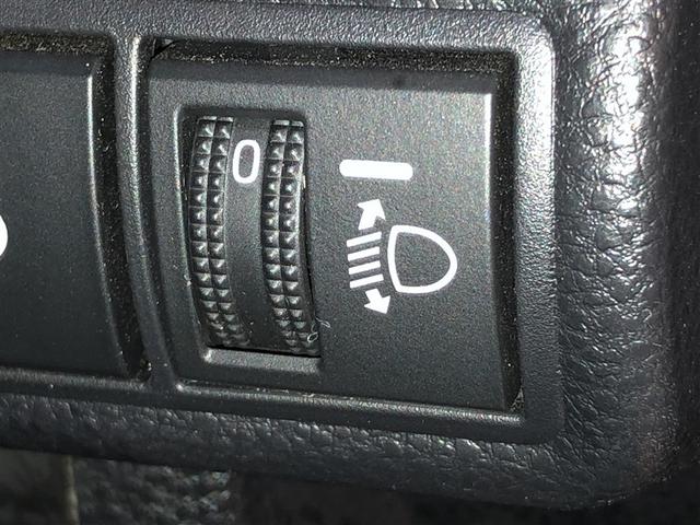 カローラ ハイブリッド　Ｓ　クルーズコントロール　ＬＥＤライト　ＥＴＣ　Ｂカメラ　４ＷＤ　ＴＳＳ　ミュージックプレイヤー接続可　メモリーナビ　アイドリングストップ　ドラレコ　アルミホイール　寒冷地仕様　横滑り防止機能（24枚目）