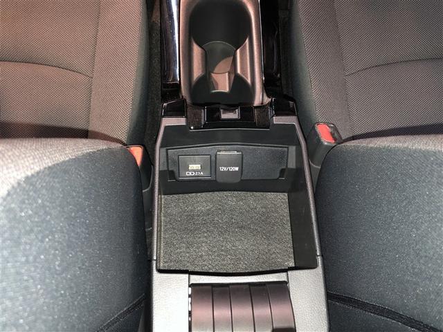 カローラ ハイブリッド　Ｓ　クルーズコントロール　ＬＥＤライト　ＥＴＣ　Ｂカメラ　４ＷＤ　ＴＳＳ　ミュージックプレイヤー接続可　メモリーナビ　アイドリングストップ　ドラレコ　アルミホイール　寒冷地仕様　横滑り防止機能（32枚目）
