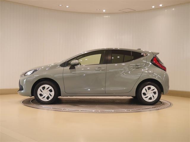 アクア Ｘ　オートエアコン　ＬＥＤヘッド　クルーズコントロール　ナビ　バックカメラ　ＥＴＣ　サイドエアバッグ　スマートキー　４ＷＤ　盗難防止システム　エアバッグ　メモリーナビ　ＥＳＣ　ＡＢＳ　キーレス　寒冷地仕様（2枚目）