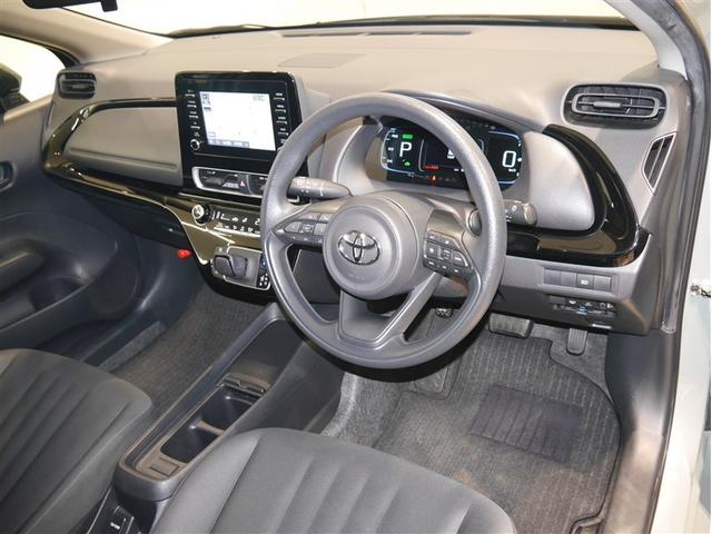 アクア Ｘ　オートエアコン　ＬＥＤヘッド　クルーズコントロール　ナビ　バックカメラ　ＥＴＣ　サイドエアバッグ　スマートキー　４ＷＤ　盗難防止システム　エアバッグ　メモリーナビ　ＥＳＣ　ＡＢＳ　キーレス　寒冷地仕様（4枚目）