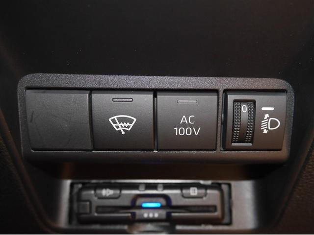 アクア Ｘ　オートエアコン　ＬＥＤヘッド　クルーズコントロール　ナビ　バックカメラ　ＥＴＣ　サイドエアバッグ　スマートキー　４ＷＤ　盗難防止システム　エアバッグ　メモリーナビ　ＥＳＣ　ＡＢＳ　キーレス　寒冷地仕様（19枚目）