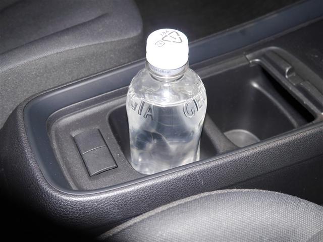 アクア Ｘ　オートエアコン　ＬＥＤヘッド　クルーズコントロール　ナビ　バックカメラ　ＥＴＣ　サイドエアバッグ　スマートキー　４ＷＤ　盗難防止システム　エアバッグ　メモリーナビ　ＥＳＣ　ＡＢＳ　キーレス　寒冷地仕様（30枚目）