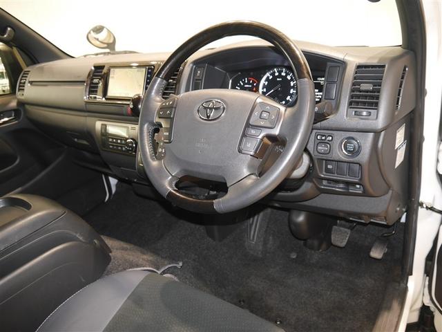 ハイエースバン スーパーＧＬ　ダークプライムＩＩ　寒冷地　ＡＣ　助手席エアバック　地デジ　盗難防止システム　４ＷＤ車　ＥＴＣ付き　ＤＶＤ　ＬＥＤヘッドランプ　エアＢ　ナビ＆ＴＶ　メモリーナビ　横滑り防止　前席パワーウィンドウ　ＡＣ１００　パワステ（4枚目）