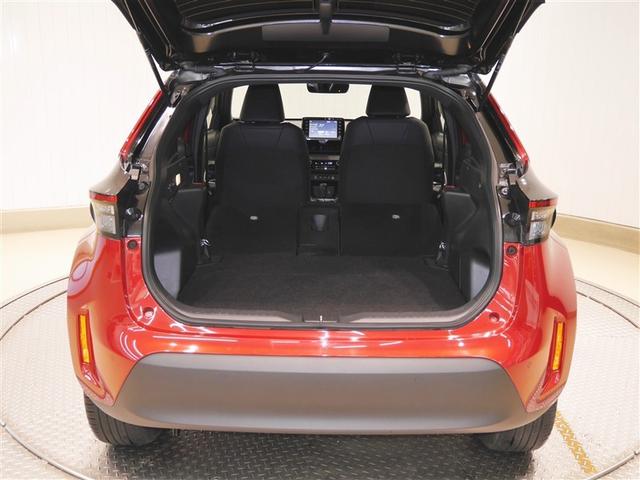 ヤリスクロス ハイブリッドZ クルーズC 横滑防止装置 リアカメラ ワンオーナー車 LEDライト 盗難防止装置 電動シート ドライブレコーダー AW キーレス 寒冷地仕様 スマートキー ABS 4WD ETC AC100V(9枚目)